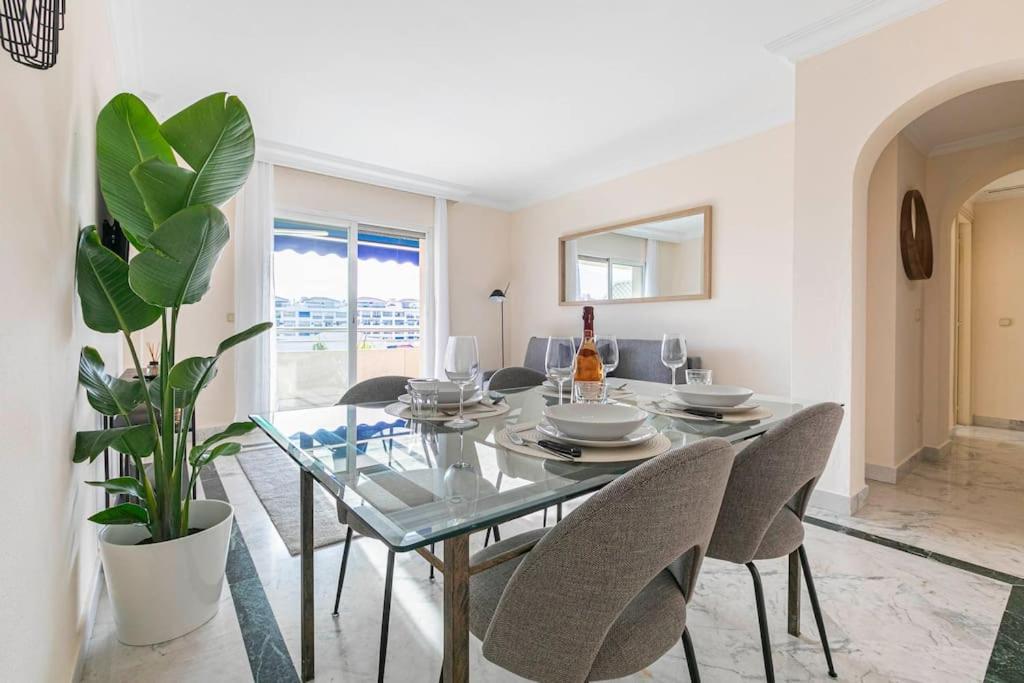 Luminous Apartment In Puerto Banus, Μαρμπέλλα Εξωτερικό φωτογραφία